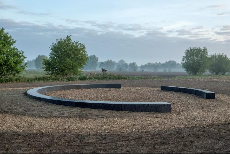 Onuments memorial landscapes